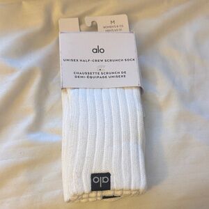 ALO Yoga Classic White Scrunch Socks